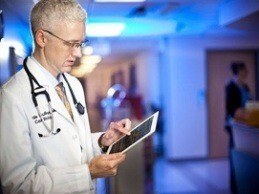 How Physicians Utilize Digital Media for Patient Interaction